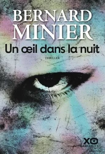Un Oeil Dans La Nuit